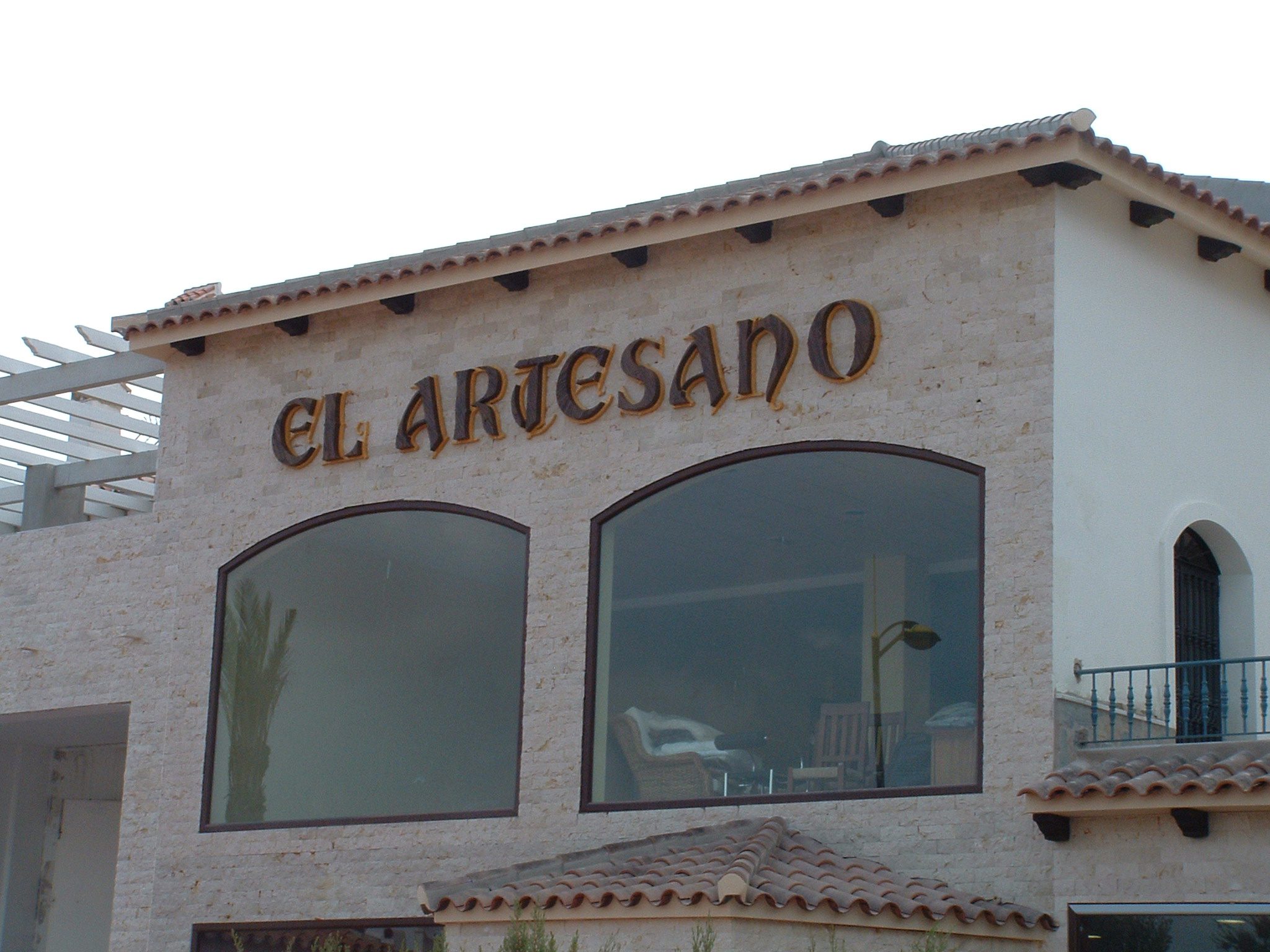 Logotec Figura corpórea 3D
