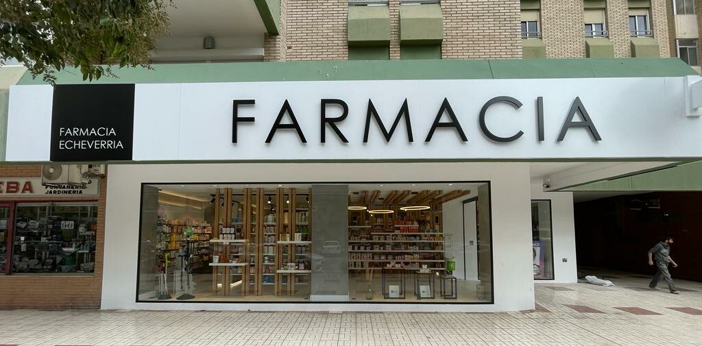 Logotec Rótulos luminosos Farmacia