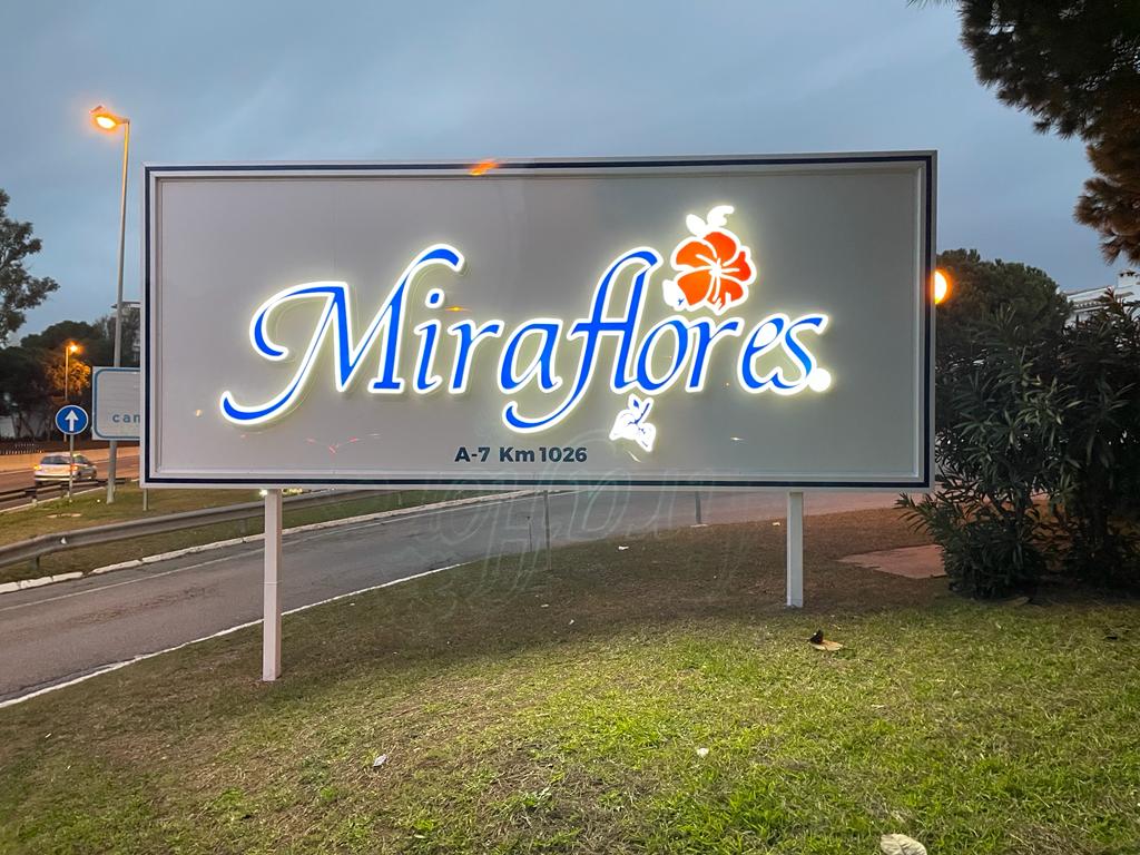 Logotec Letras corpóreas Miraflores