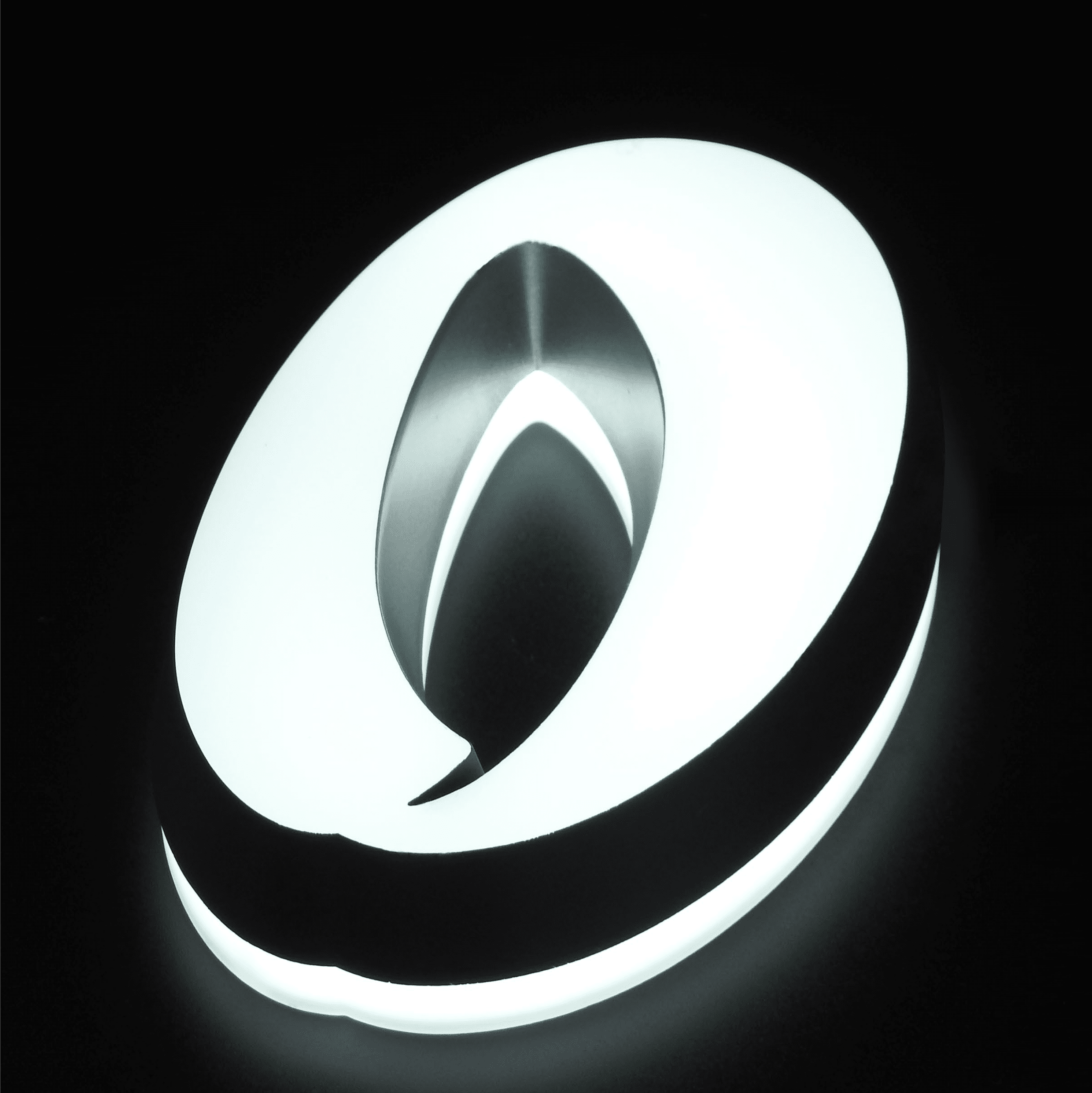 Logotec Letras corpóreas iluminadas