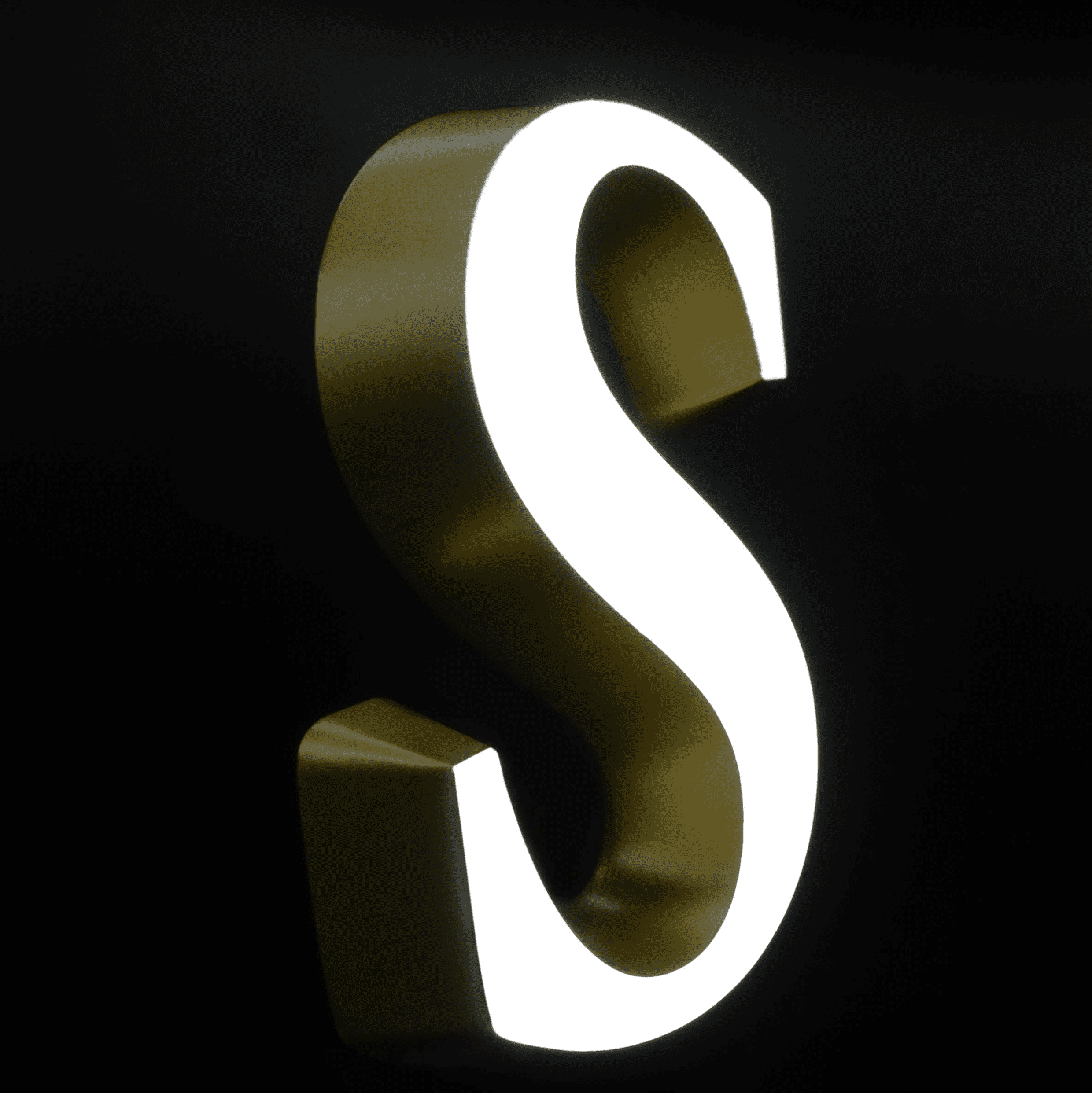 Logotec Letras corpóreas iluminadas